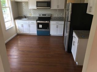 15 Robinson St, Webster, MA 01570