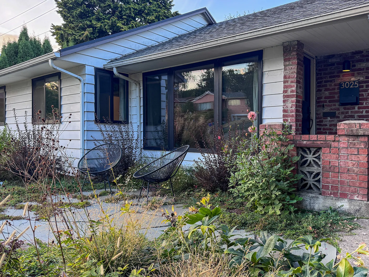 3 bed, 1246 sqft, $2,895 — Photo 2