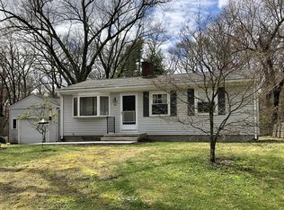 132 Hudson St, Springfield, MA 01118