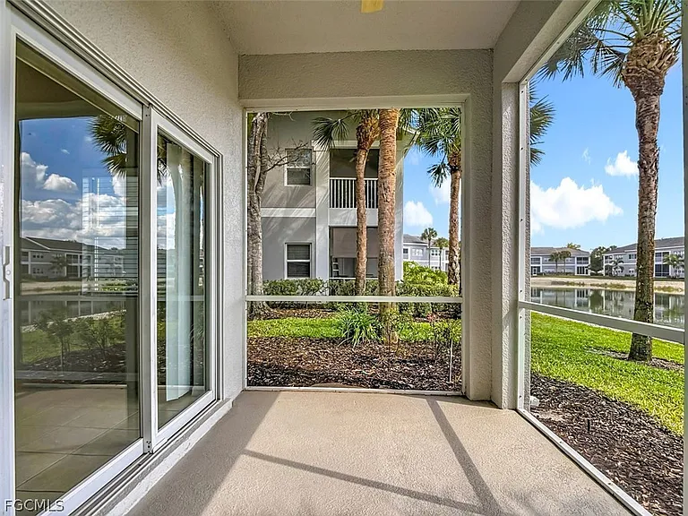 12151 Summergate Cir #R101 — Photo 31