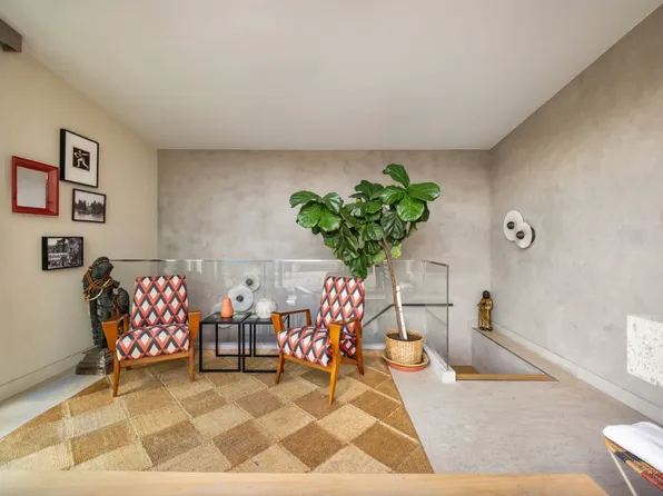 65 West 13th Street image 19 of 26