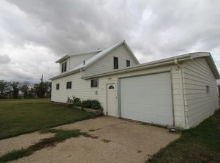 7130 34th St NW, Parshall, ND 58770