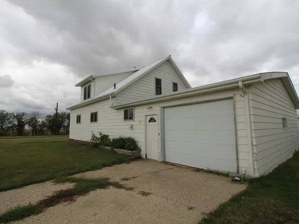 7130 34th St NW, Parshall, ND 58770