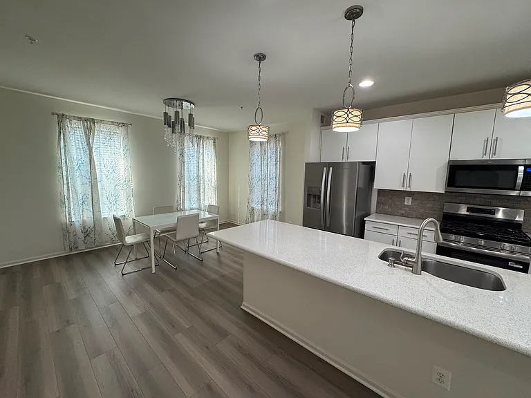 7807 Cherrel Brooks Way — Photo 30