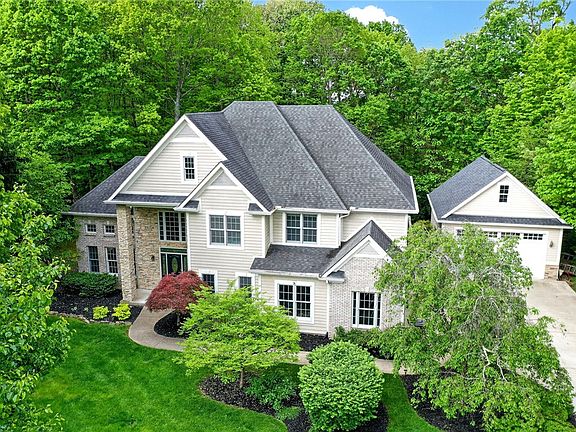 2nd image of 475 Timber Walk Ct