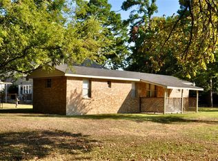505 S Kerr St, Blooming Grove, TX 76626