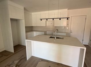 1121 Dorchester Ave #406, Dorchester, MA 02125