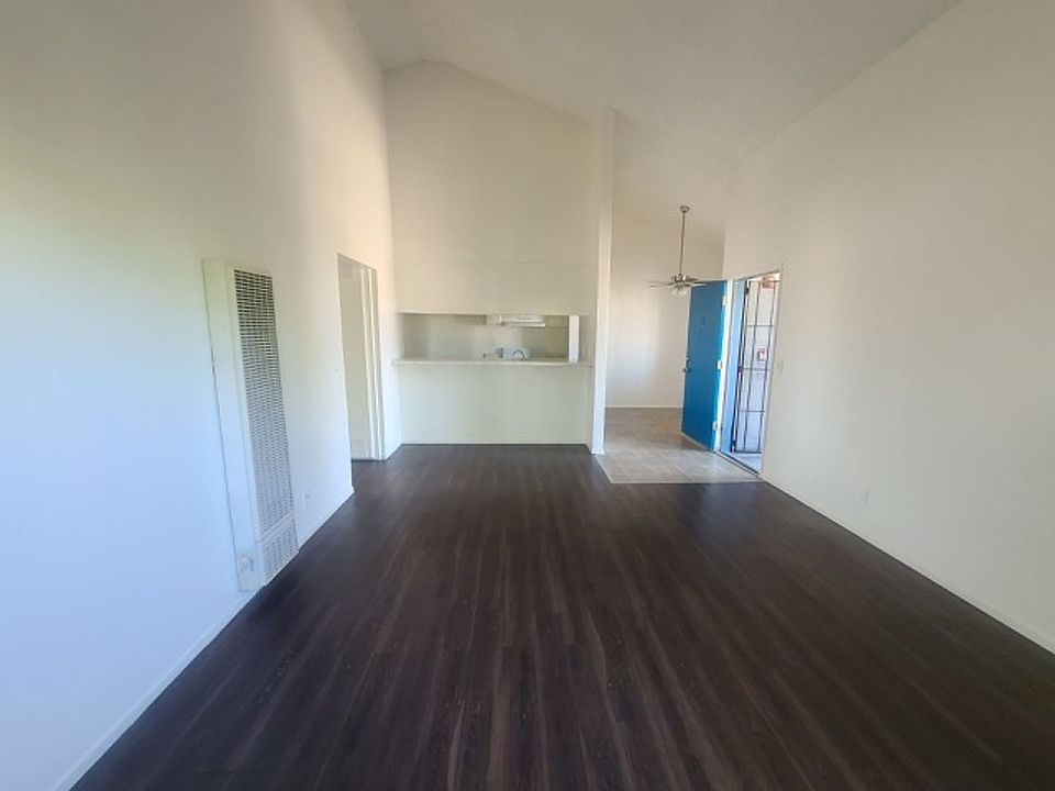 1st image of 999 Raymond Ave APT 6