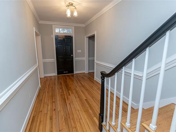 5th image of 4408 Kensington Ave