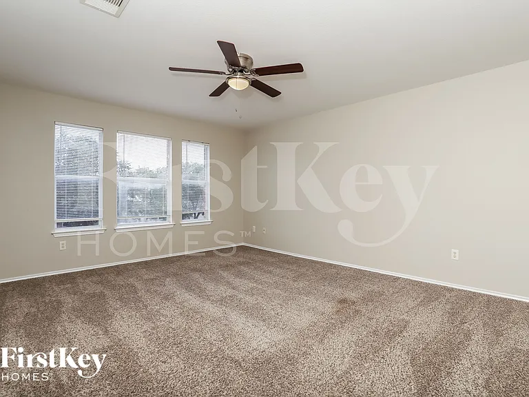 6026 Ironmill Crk — Photo 11