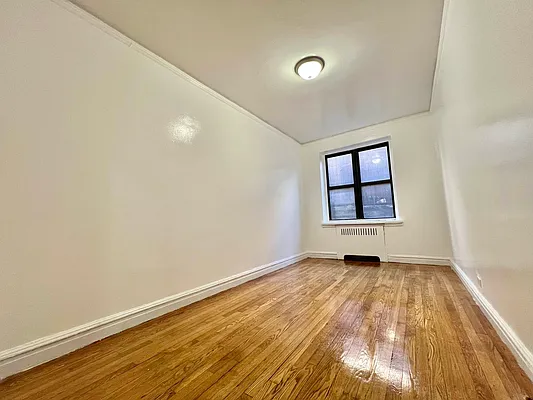 Rented by Bruma Realty LLC | media 13