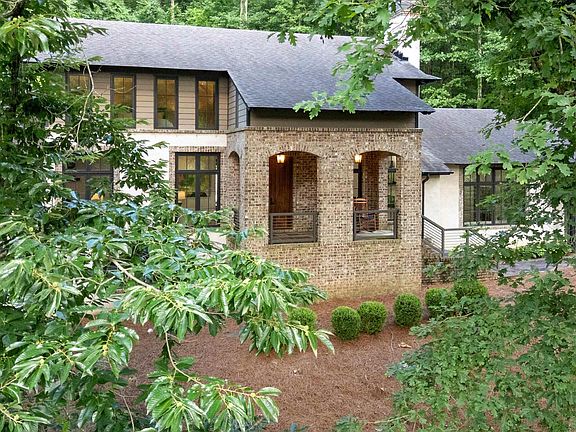 4th image of 4429 Kennesaw Dr