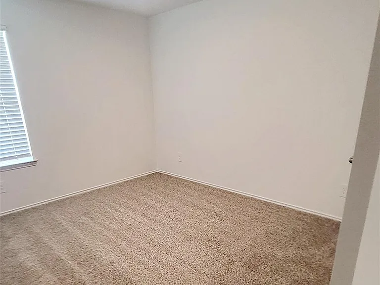 23835 Sunland Park Ct — Photo 11
