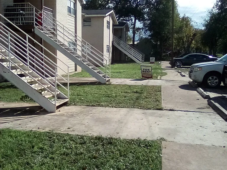 726 Martindale Rd — Photo 13