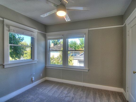 5th image of 332 Waverley St APT 02
