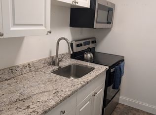1693 2nd Ave N APT 2, Saint Petersburg, FL 33713