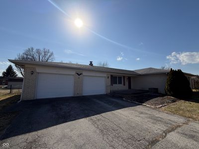 5585 Gallagher Dr, Greenwood, IN, 46142