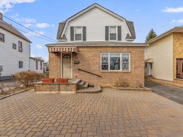 1080 Fulton Street, Woodmere, NY 11598