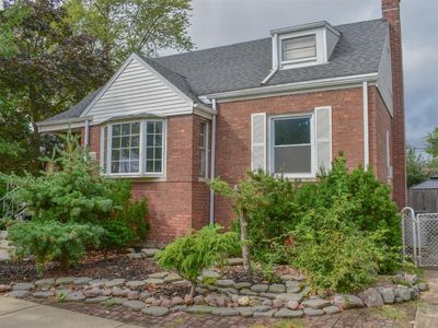 649 141st St, Hammond, IN, 46327