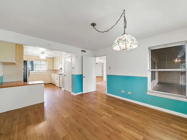 112 Sunway Dr — Photo 10