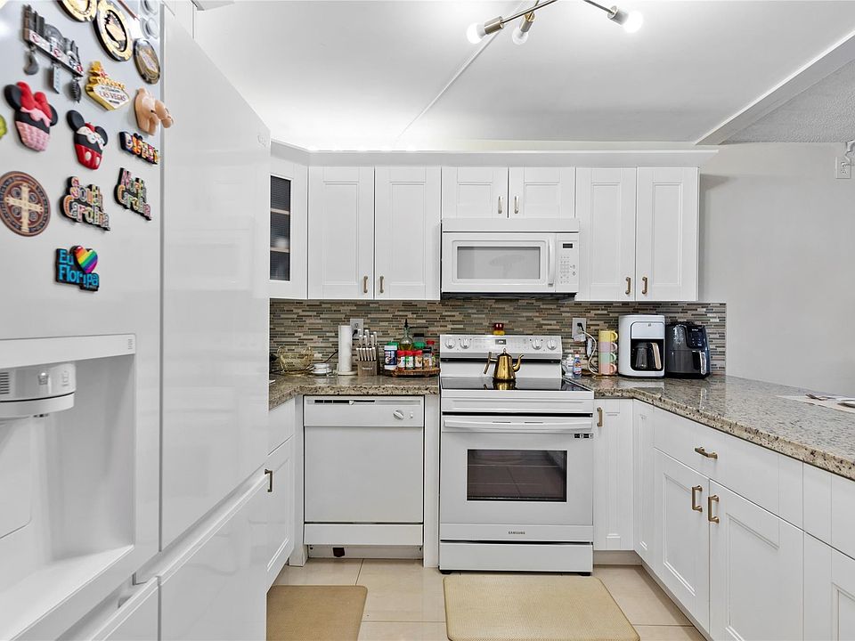 1st image of 9300 SW 8th Street #102