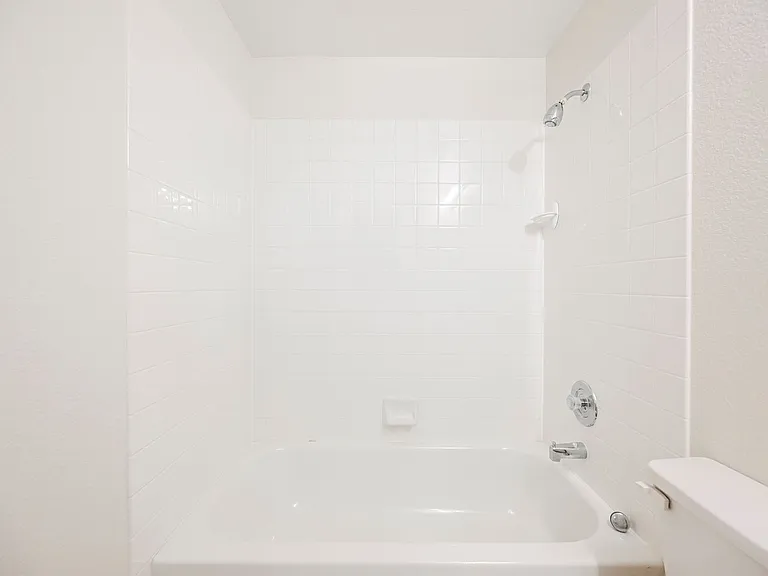 2925 Wigwam Pkwy #124 — Photo 28