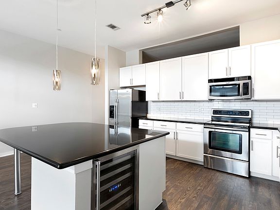 2nd image of 3809 S Congress Ave APT 155