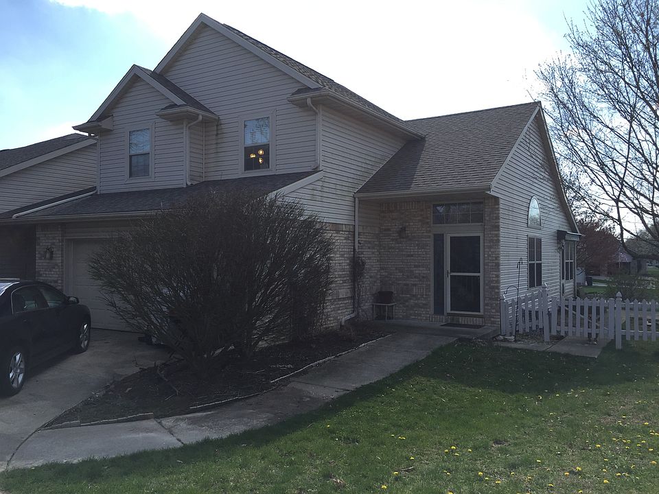 Front view from Jeffery Drive, 2 car garage to the left