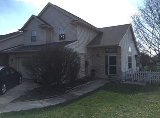 1211 E Jeffery Dr, Mahomet, IL