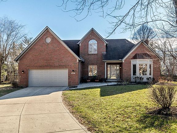 2nd image of 8872 Golden Leaf Ct NW