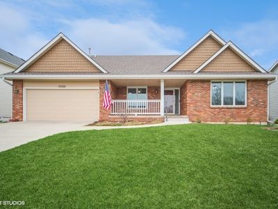 7500 Plum Dr, Urbandale, IA, 50322