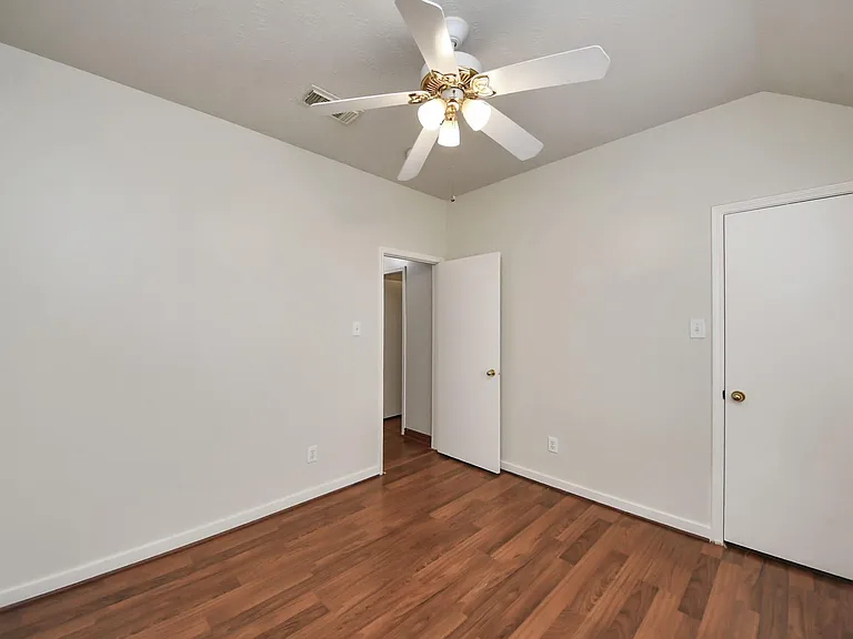 4235 Custer Creek Dr — Photo 34