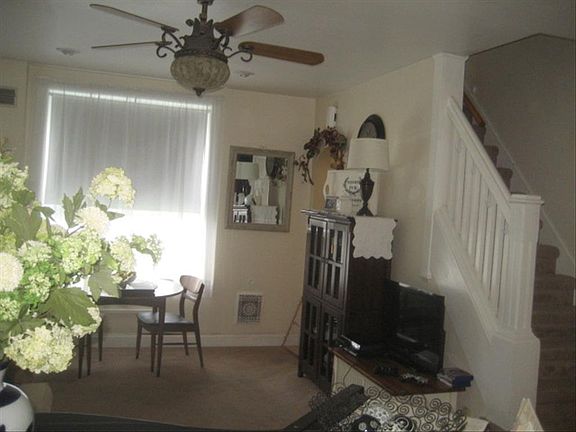 2nd image of 1757 Main St