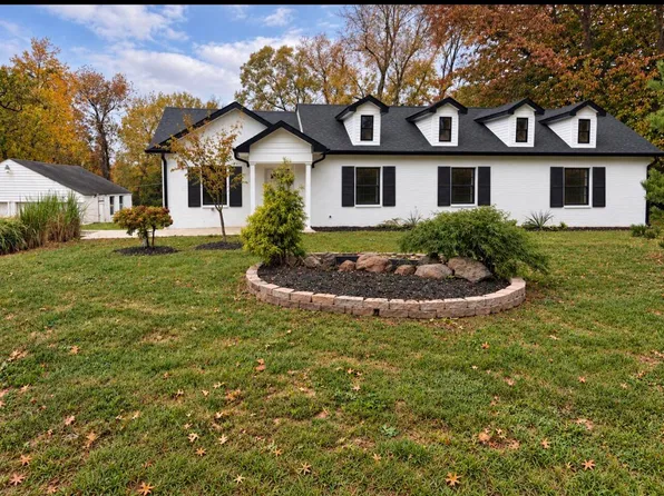 1613 Parkers Mill Rd, Lexington, KY 40504