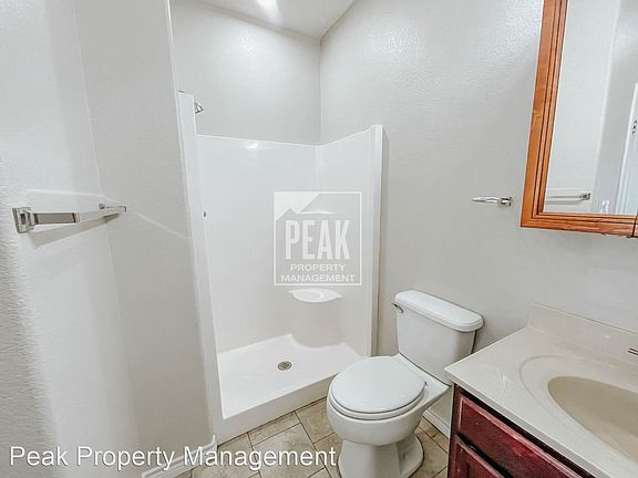 5th image of 21 Private Road 13261 #B