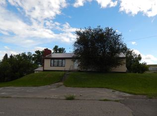 216 3rd Ave S, Cascade, MT 59421