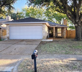 224 Valley Spring Dr, Arlington, TX, 76018