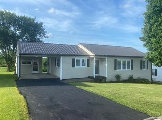 1333 Mefford Heights Cir, Maysville, KY 41056