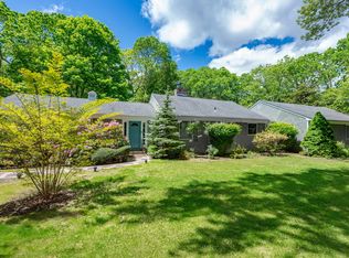 1 Wintergreen Way, Quogue, NY 11959