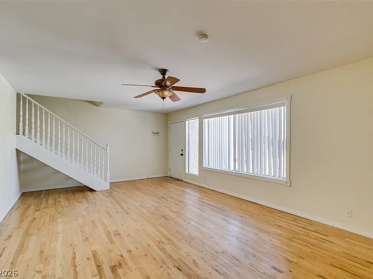 3318 China Dr — Photo 9
