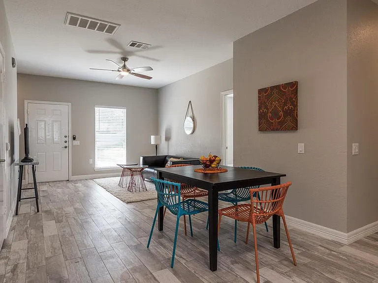 6319 Parliament Dr — Photo 12