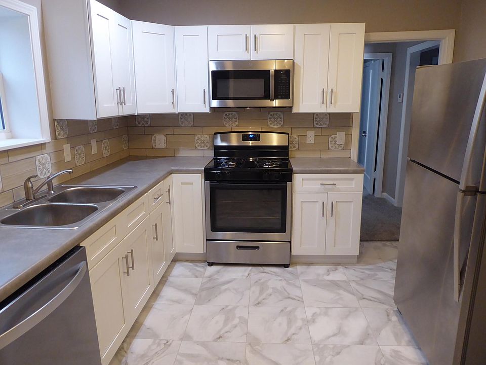 1st image of 10456 San Carlos Ln