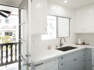 1235 N Kings Rd APT 106, West Hollywood, CA 90069