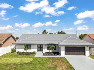 5581 Spring Lake Ter, Boynton Beach, FL 33437