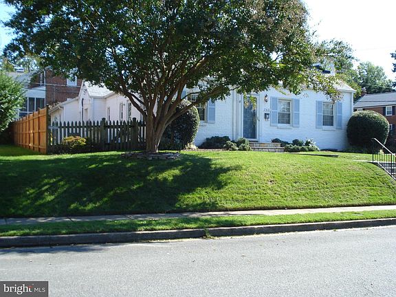 4th image of 2601 N Roosevelt St