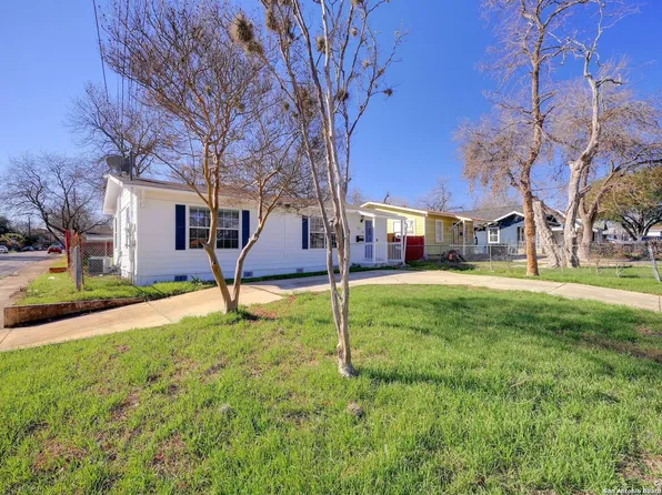 702 El Monte, San Antonio, TX 78212