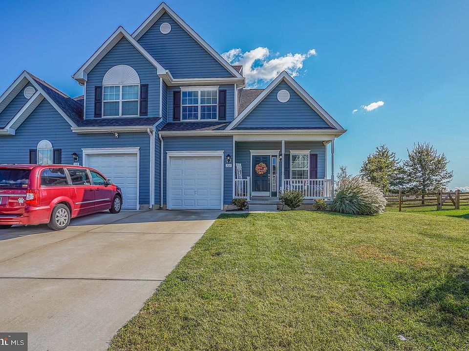 1st image of 206 Avonbridge Dr