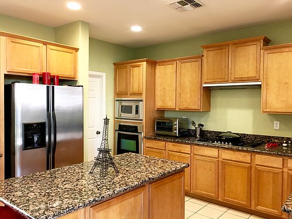 5th image of 2340 Leighton Way