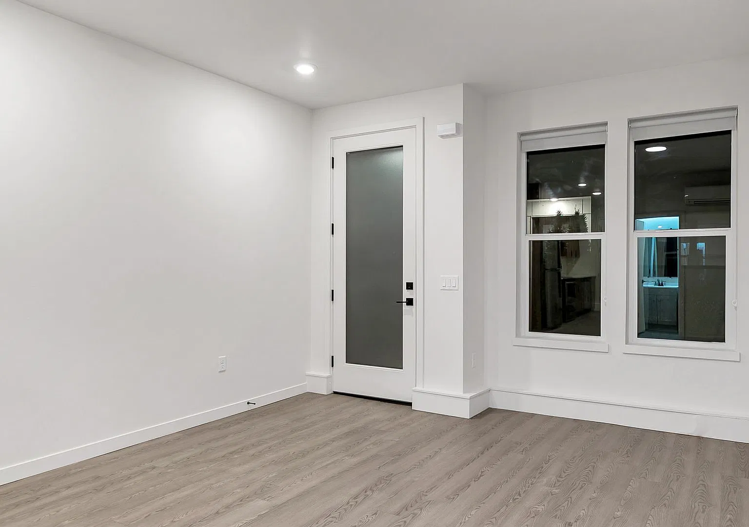 Emerald Townhomes — Photo 4