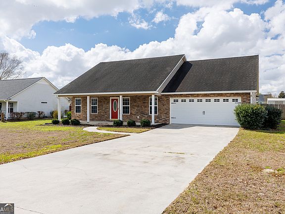 3rd image of 20 Ridge Rd